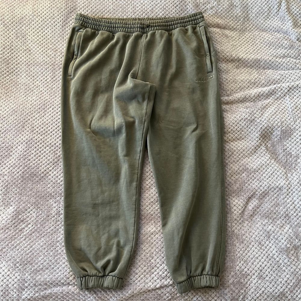 Adidas Gray Jogger Sweatpants Elastic Cuff Comfort Loungewear Mens XXL